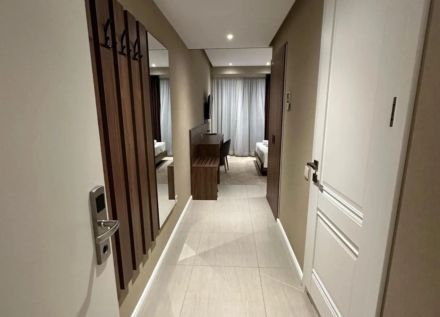 Luxury Apartment With Sea View Batumi Hotel