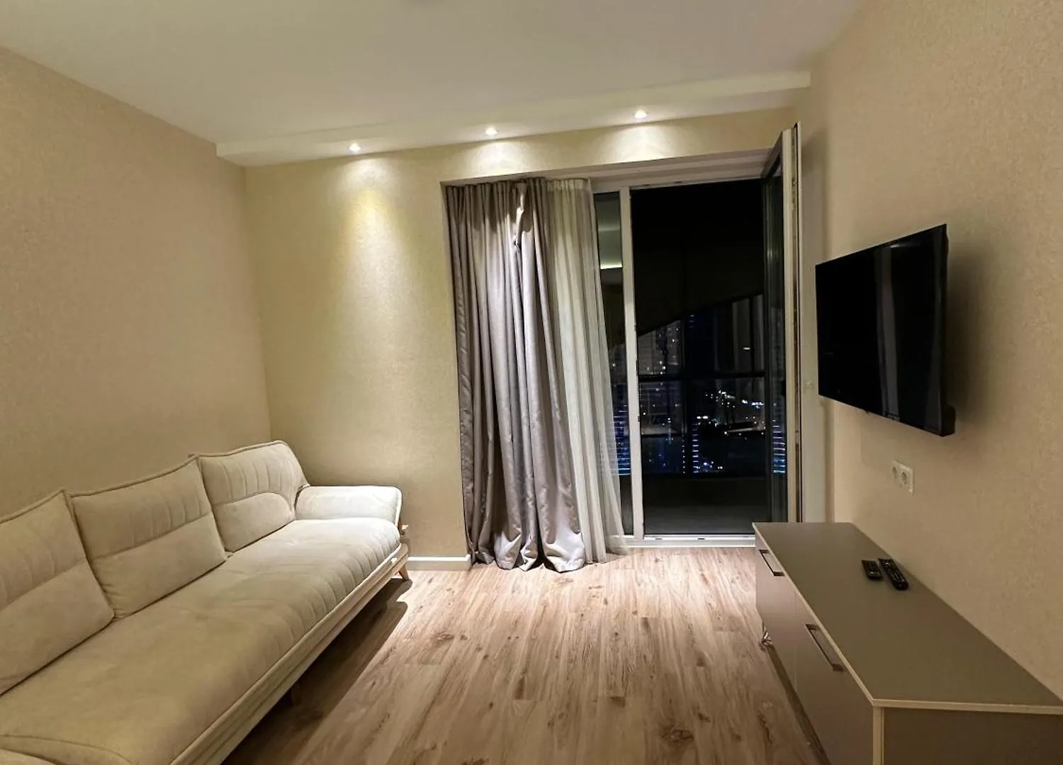 Luxury Apartment With Sea View Batumi