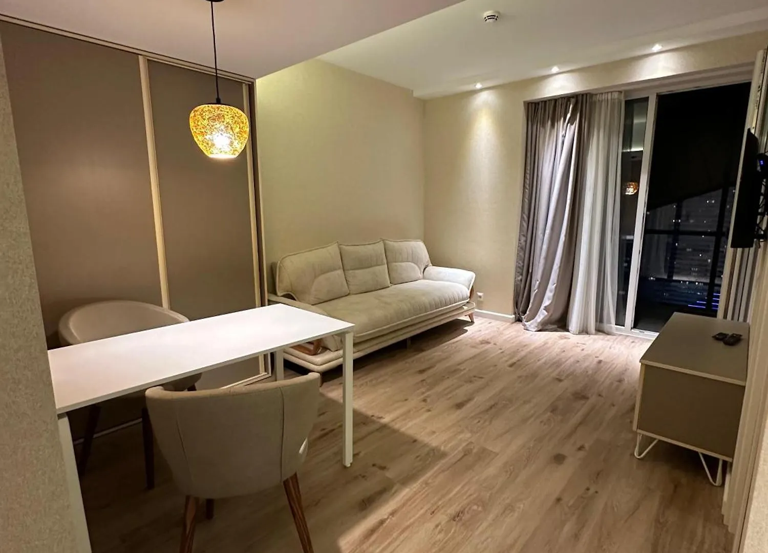 Hotel Luxury Apartment With Sea View Batumi