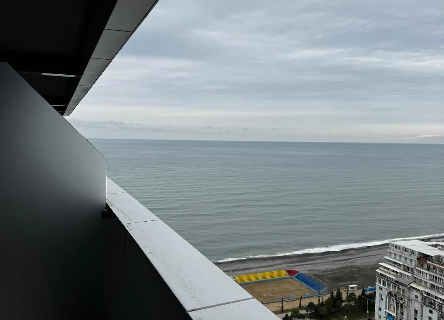 Luxury Apartment With Sea View Batumi Hotel