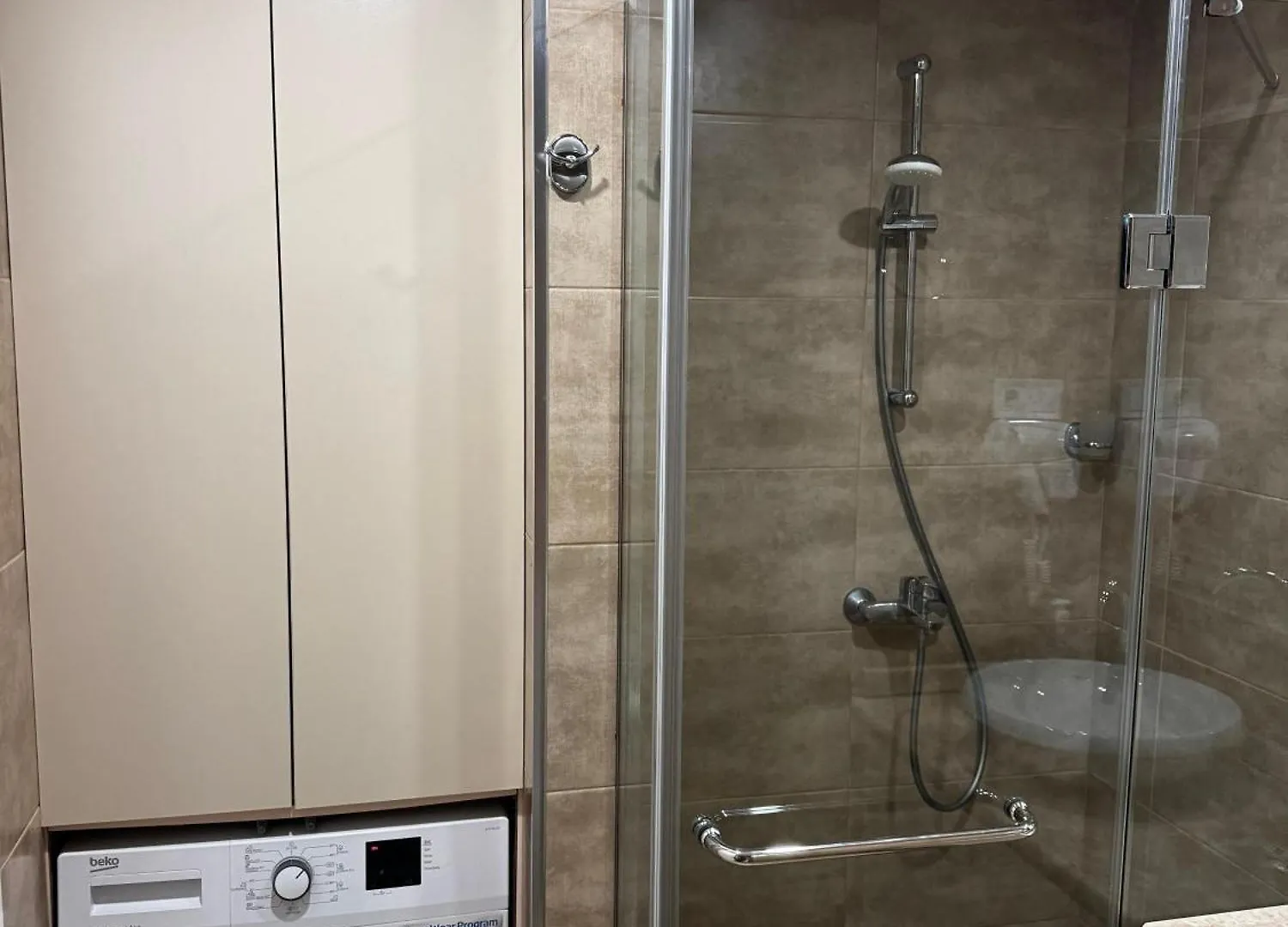 Luxury Apartment With Sea View Batumi Hotel