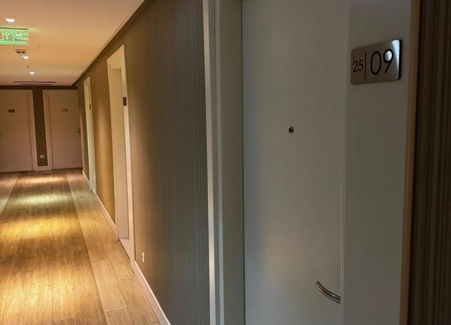 Luxury Apartment With Sea View Batumi 5*,